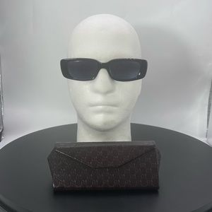 Gucci Classic Sunglasses